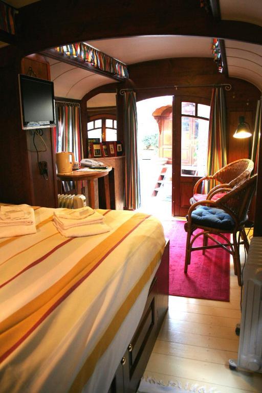 Hotel De Emauspoort Ντελφτ Δωμάτιο φωτογραφία